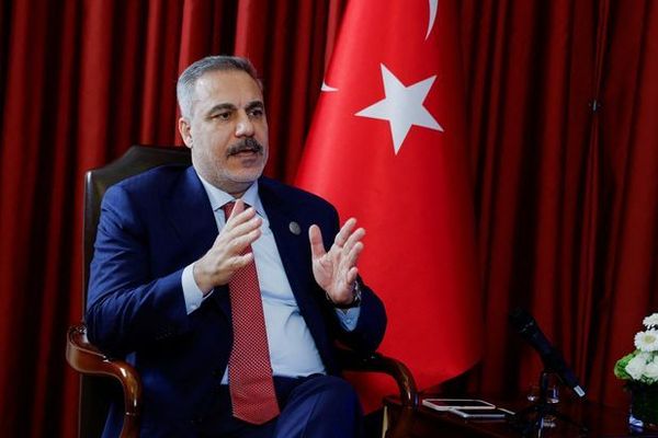 هاکان فیدان: د حماس له بې وسلې کولو وړاندې په غزه کې د پولیسو ځواک جوړول اړین دي