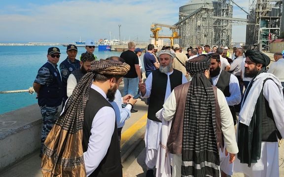 طالبان: قزاقستان د پټلۍ له لارې د افغانستان صادراتو ته د پنځوس سلنه تخفیف ورکولو ژمنه وکړه