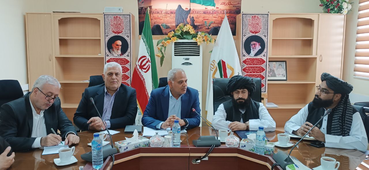 ایراني چارواکي: د ایران او افغانستان ترمنځ د بار وړونکو موټرو تګ راتګ ډېر شوی