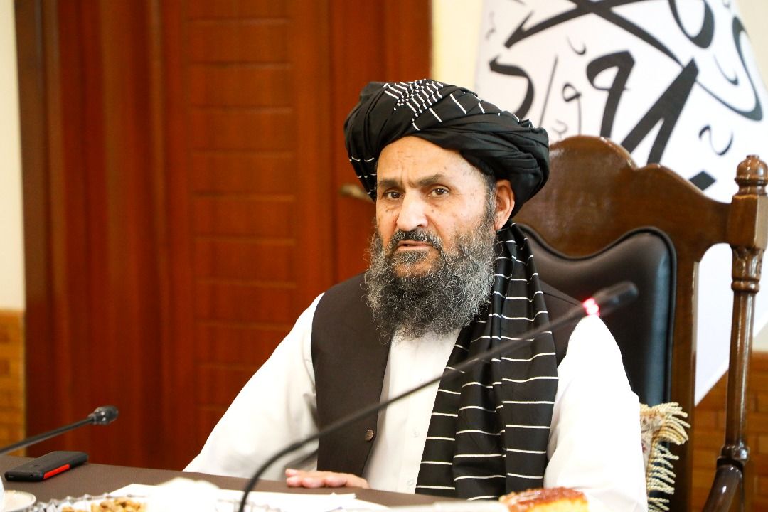 ملا برادر: تاجران به‌جای پاکستان به مسیر‌‌های بدیل تجارت روی آورند