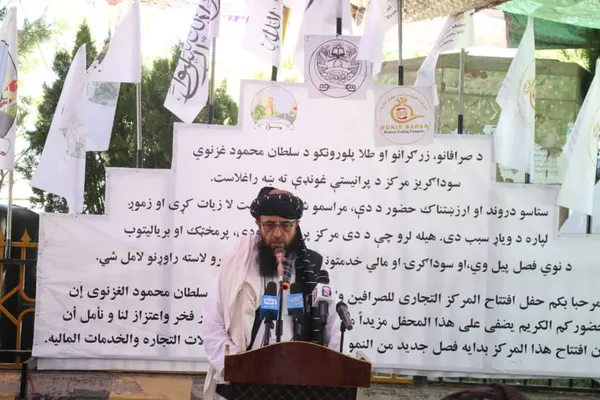 په غزني کې د ۴۰۰میلیونه افغانیو په ارزښت تر ځمکې لاندې سوداګریز مارکېټ جوړولو چارې پیل شوې