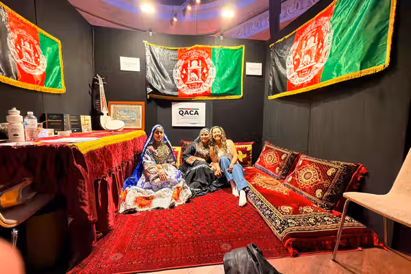 د اسټرالیا په کوینزلنډ کې افغانانو خپل کلتور او بډایه فرهنګي میراثونه نندارې ته وړاندې کړل
