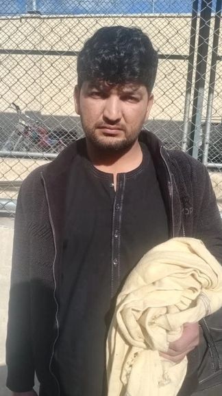 په پېښور کې د پاکستان پرضد د څرګندونو له امله یو افغان کډوال افغانستان ته واېستل شو