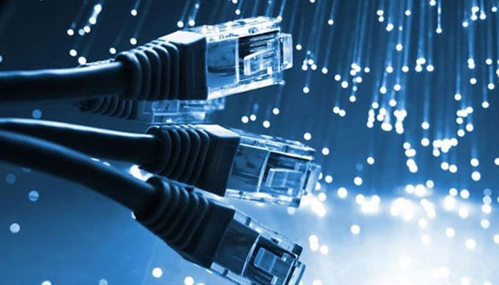 د کابل اوسېدونکي د مخابراتي شبکو له لوړو بیو او ټیټ کیفیت څخه شکایت کوي