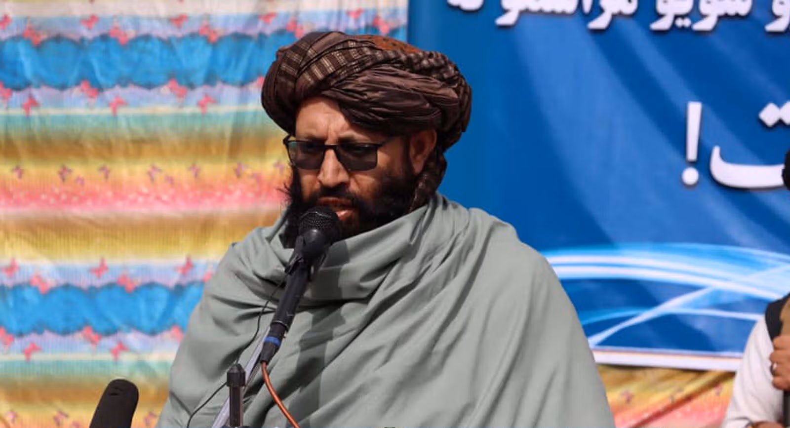 معاون استخبارات طالبان در ننگرهار از تاجران «باجگیری» میکند