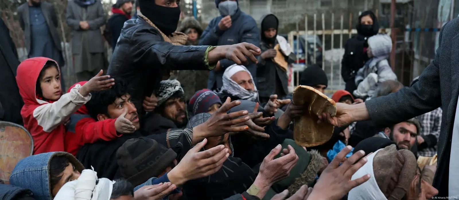 د خوړو نړیوال پروګرام: ۱۲ میلیونه افغانان نه پوهېږي چې خپل راتلونکي خواړه له کومه کړي