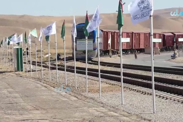 طالبانو د ترکمنستان له سفیر سره د تورغونډۍ بندر د عملي کار پر پيلېدو خبرې وکړې