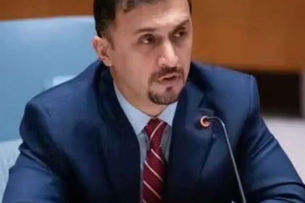 ممثل أفغانستان لدى الأمم المتحدة: طالبان تواصل استهداف العسكريين السابقين وقتلهم