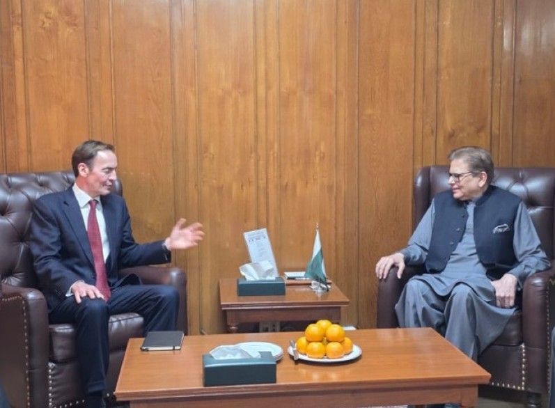 Pakistan, UK Envoys Discuss Cross-Border Militant Attacks