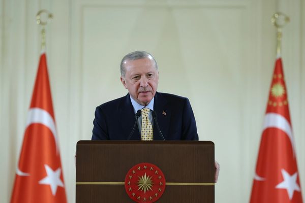 د ترکیې ولسمشر د پاکستان او افغان طالبانو تر منځ د اوربند غوښتنه وکړه