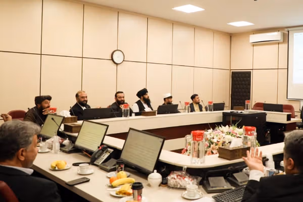 طالبان قرارداد خرید برق از ایران را تمدید کرد