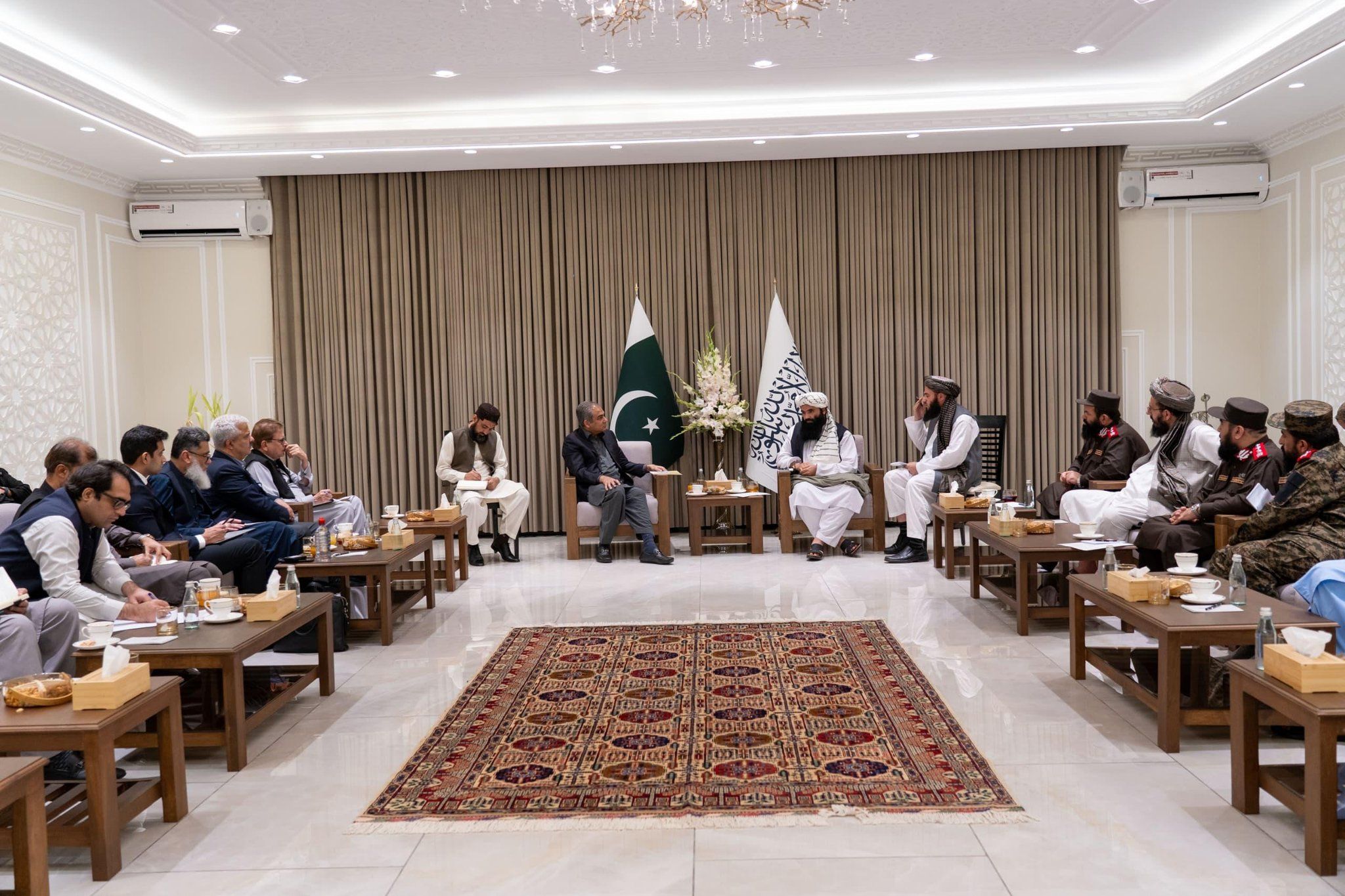 قنسول سابق پاکستان: همان‌طور که طالبان را آوردیم، می‌توانیم سرنگون شان کنیم