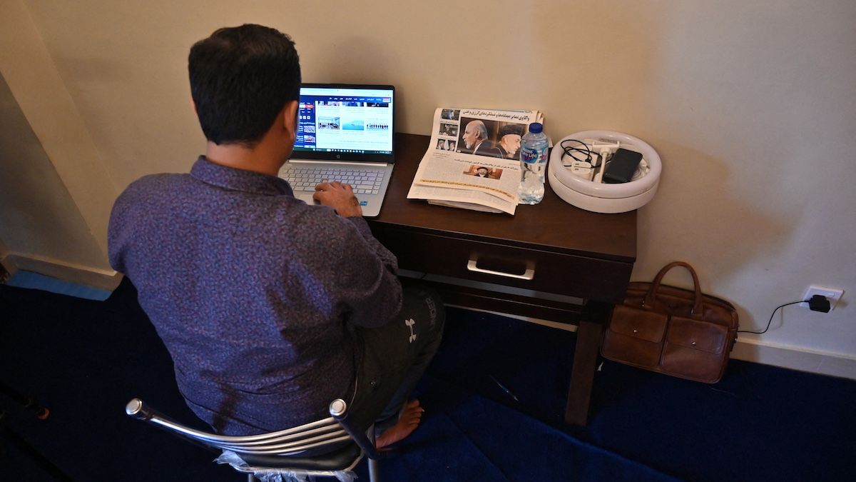 End Harassment, Deportation Of Afghan Journalists, CPJ Tells Pakistani Authorities