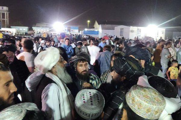 ایران په یوه ورځ کې له خپلې خاورې ۳۰ زره افغان کډوال په جبري ډول اېستلي دي