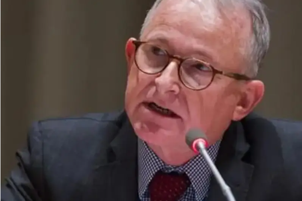 3 UN Officials Urge Pakistan To Stop Mass Deportation of Afghans