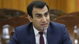 خلیلزاد د څه په لټه کې دی؟