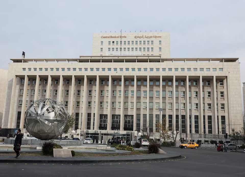 گزارش رویترز از ذخیره ۲۶ تُنی طلا در بانک مرکزی سوریه پس از سقوط رژیم اسد
