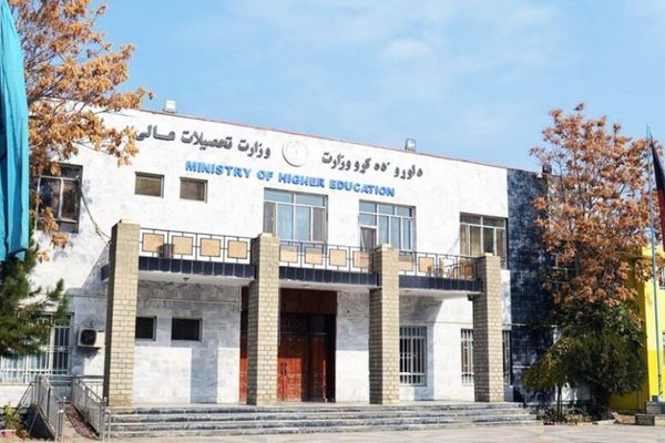 د طالبانو د لوړو زده کړو وزارت وایي د اوو تدریسي روغتونونو لپاره معیاري درملتونونه جوړوي