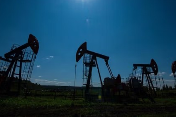 د ټرمپ د بندیزونو په لړ کې؛ هند یو ځل بیا له روسي شرکتونو څخه خام تېل پېرلي