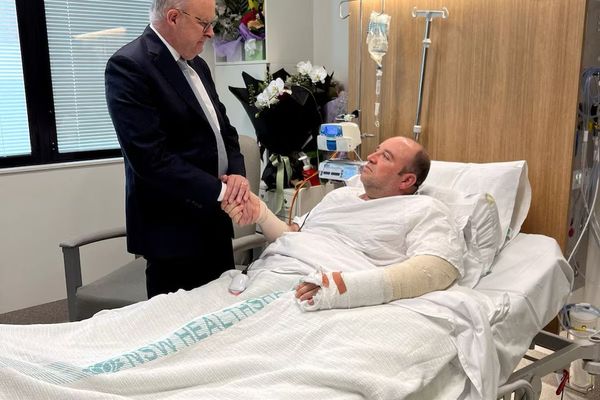 خانواده احمد احمد در سوریه، با افتخار از شجاعت «قهرمان» حمله سیدنی یاد میکنند