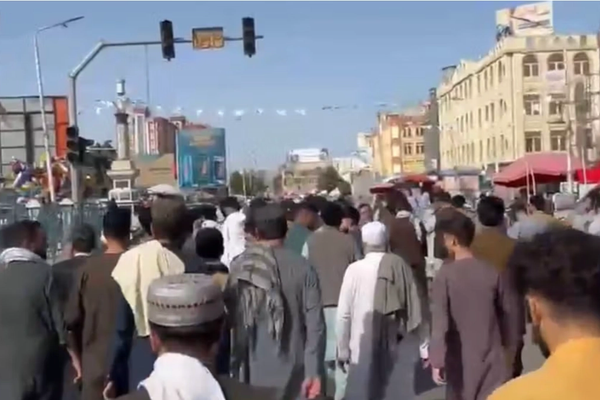 Hundreds Protest In Northern Balkh Province As Taliban Move To Raze Shops