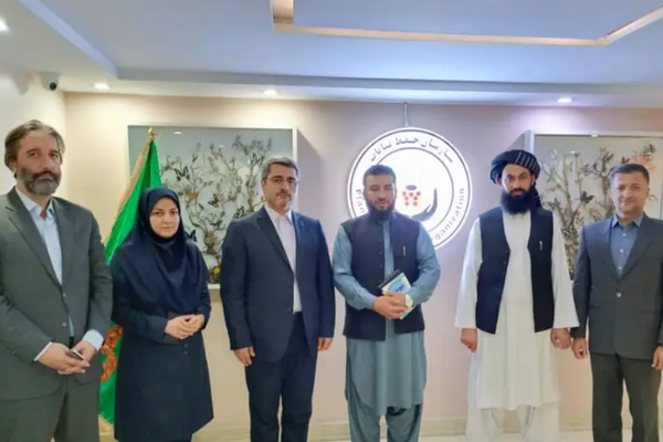 Iran To Hold Training For Taliban Employees on Agriculture