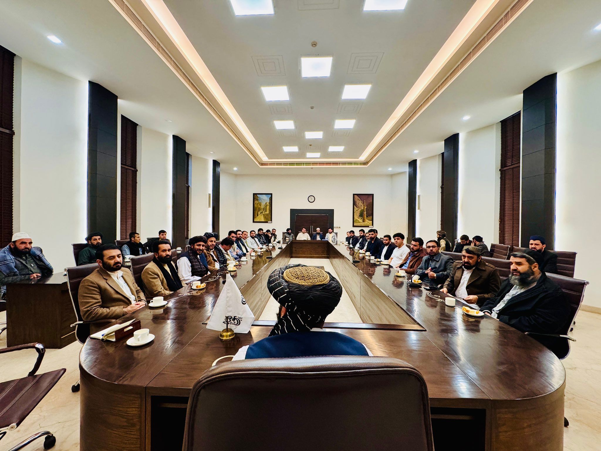 هند سفارت افغانستان را به طالبان داد