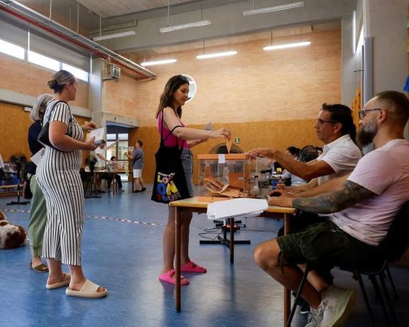 چپها و راستها نتوانستند در انتخابات پارلمانی اسپانیا به اکثریت دست یابند