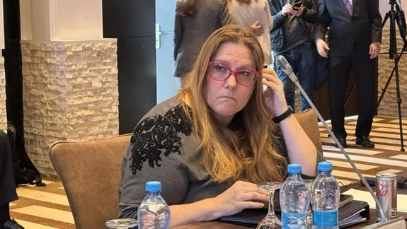 د امریکا سفارت شارژدافیره: د طالبانو د مشر وروستۍ پرېکړه په هېڅ کولتور کې د دفاع وړ نه ده