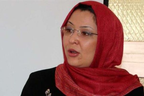 ثریا دلیل د افغانستان د ازبک ښځو د انساني حقونو د وضعیت په اړه نوې څېړنه ستایلې