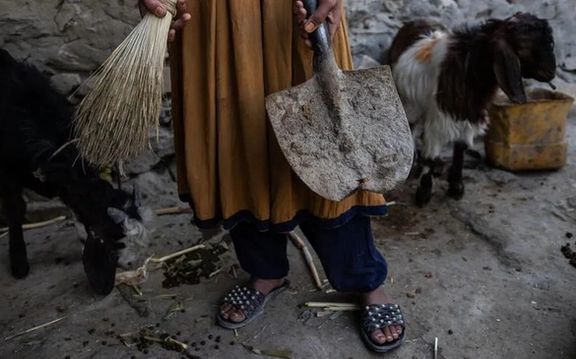 صندوق نجات کودکان: دختران متعلم در افغانستان به جای داکتر و مهندس، کودکان کارگر شدهاند