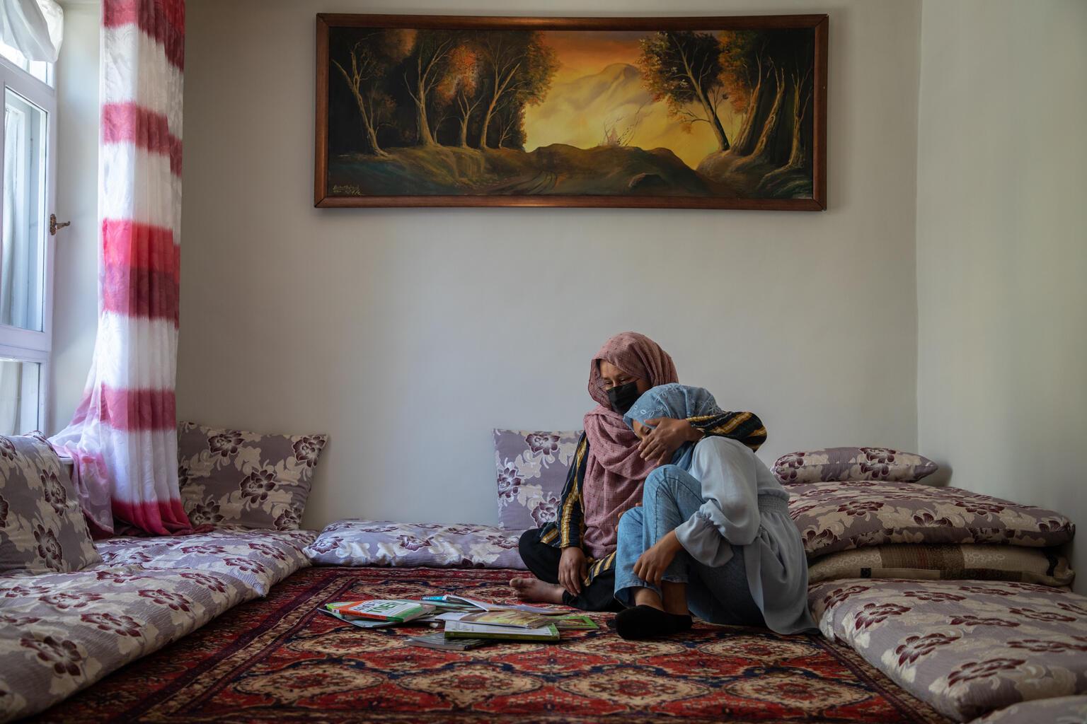 امسال '۳۸ هزار' دختر افغان از ادامه آموزش عالی باز مانده‌اند