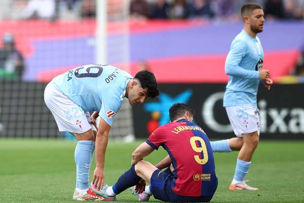 با تأیید مصدومیت لواندوفسکی، مهاجم اصلی بارسلونا الکلاسیکو را از دست داد