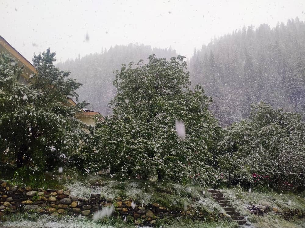 مقام طالبان: بارش سنگین باران، سیلاب و هوای سرد جان دستکم ۲۵ نفر را در افغانستان گرفته است