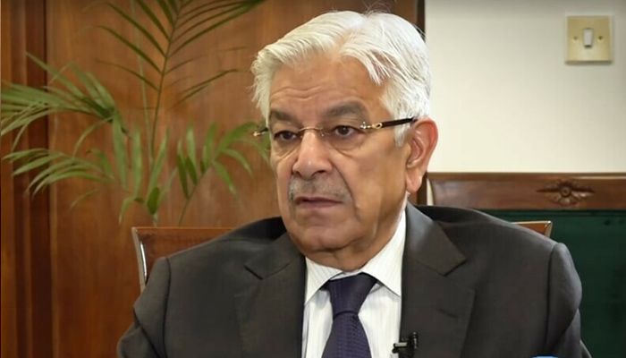 خواجه اصف: زموږ تش لاس راستنېدل دا ثابتوي چې ان منځګړي هم نور له افغانستانه ناهیلي دي