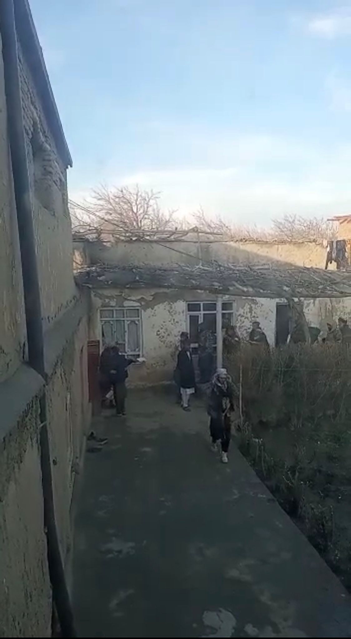 منابع محلی: طالبان در بخش‌هایی از کاپیسا بازرسی خانه به خانه را آغاز کرده‌اند