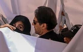دادگاه عالی اسلامآباد درخواست انتقال همسر عمران خان به زندان راولپندی را تایید کرد