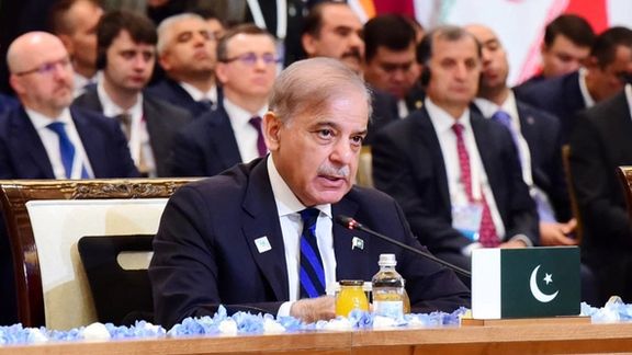 شهباز شریف: نړیواله ټولنه باید له طالبانو سره په اقتصادي او پراختیايي برخه کې مرسته وکړي