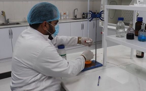 Taliban Detains Two Doctors In Kandahar For Treating Women Without Male Guardians