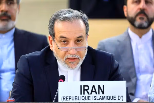 وزیر خارجه ایران: همه مردم افغانستان باید در تعیین سرنوشتشان مشارکت داشته باشند