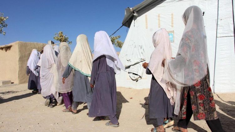 د ماشومانو د ساتنې سازمان: په هرو ۳۰ ثانیو کې یو ماشوم له ایران یا پاکستان څخه راستنېږي