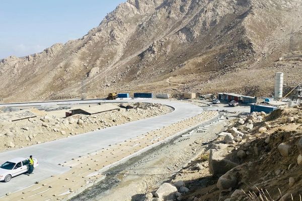 طالبان: د ژمي تر راتلو وړاندې به د سالنګونو د بیا رغونې چارې بشپړې شي