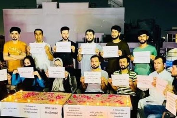 د افغانستان رسنیو ملاتړ سازمان: پاکستان دې د خبریالانو د نیولو او جبري ستنولو لړۍ ودروي