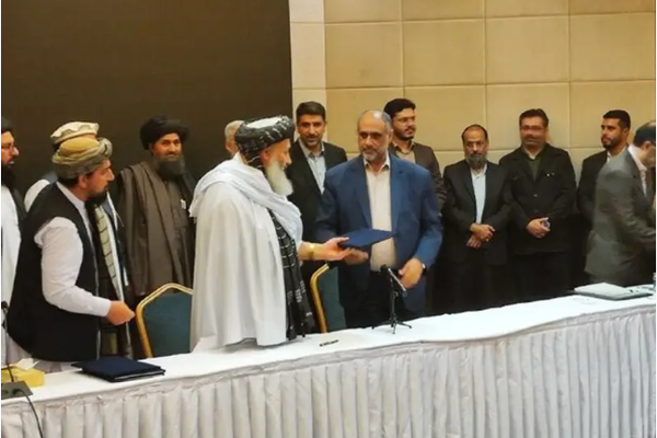 Iran & Taliban Sign 5 Economic Cooperation Agreements