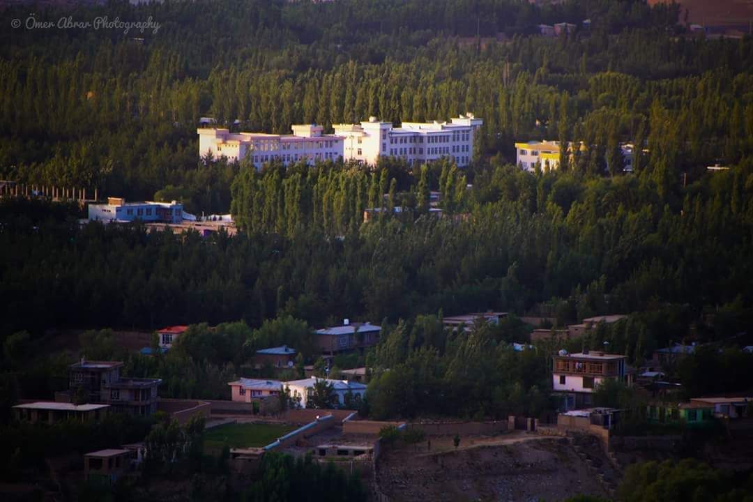 طالبانو د بدخشان پوهنتون شپږ استادان له دندو ګوښه کړل