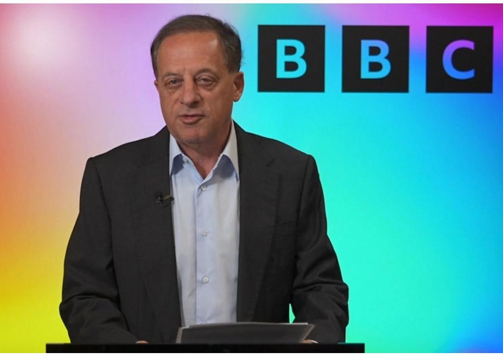 رئیس هئیت مدیره بی‌بی‌سی با عذرخواهی استعفا داد