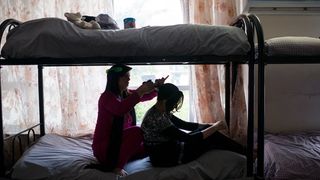 په افغانستان کې د طالبانو له بیا واکمنېدو مخکې او وروسته د امن خونو وضعیت