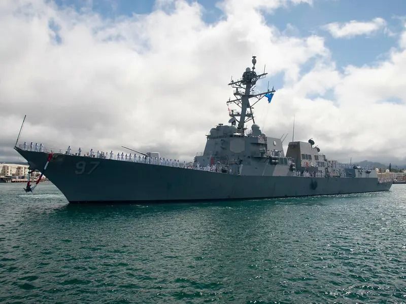 عبور کشتی جنگی امریکا در آستانه مراسم تحلیف رئيس‌جمهور تایوان، خشم چین را برانگیخت