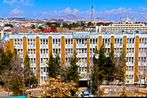 طالبانو د هبتالله په لارښوونه په کابل کې د بېړنیو حالاتو کمېټه جوړه کړې