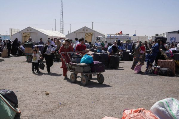 Anti-Taliban Groups Urge Iran To Treat Afghan Refugees With Tolerance